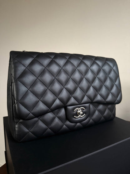 Pre-owned Chanel Timeless Classic Jumbo Black Lambskin Single Flap Bag