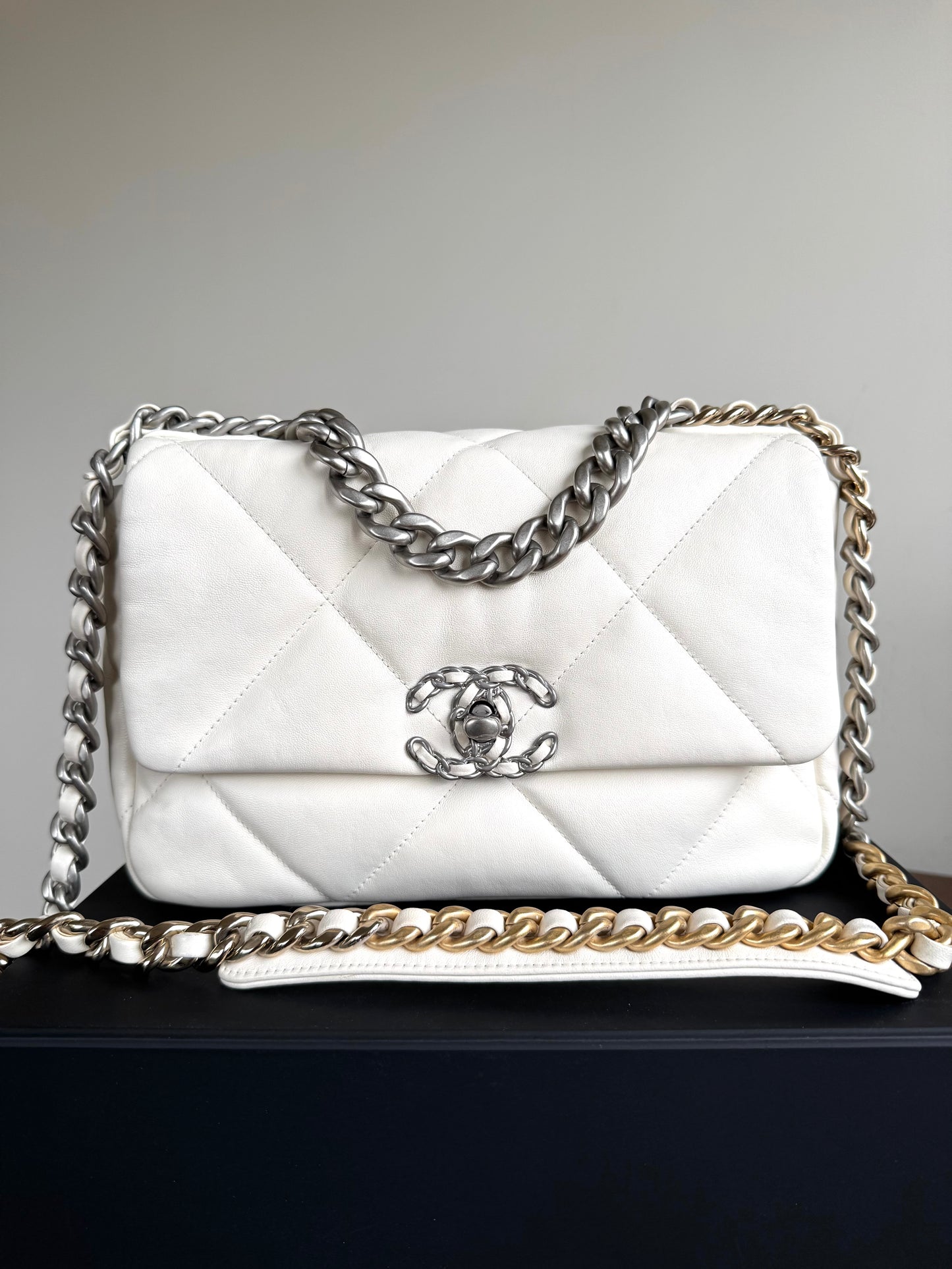 Pre-owned Chanel 19 Small Creamy White Lambskin Flap Bag