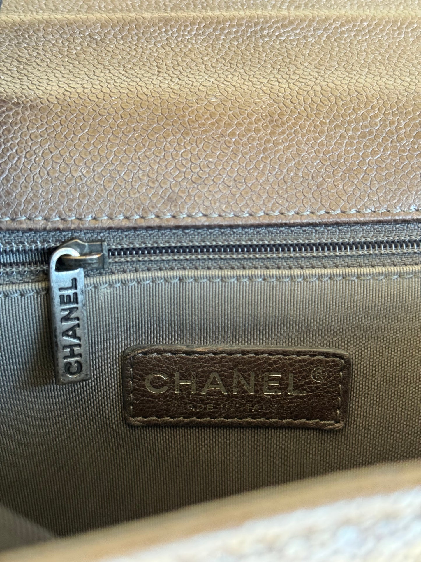 Pre-owned Chanel Boy Maxi Brown Tweed Leather Flap Bag