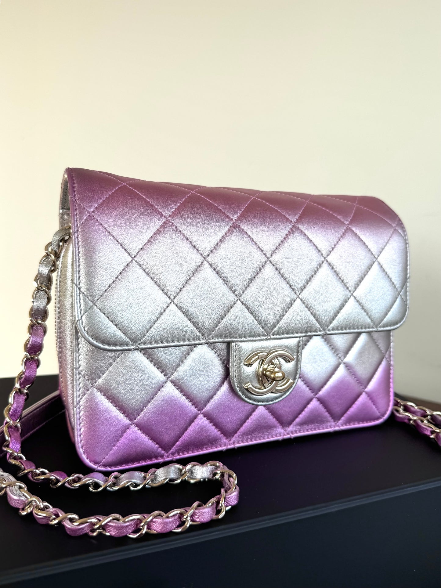 Pre-owned Chanel Like A Wallet Metallic Silver Pink Lambskin Flap Bag
