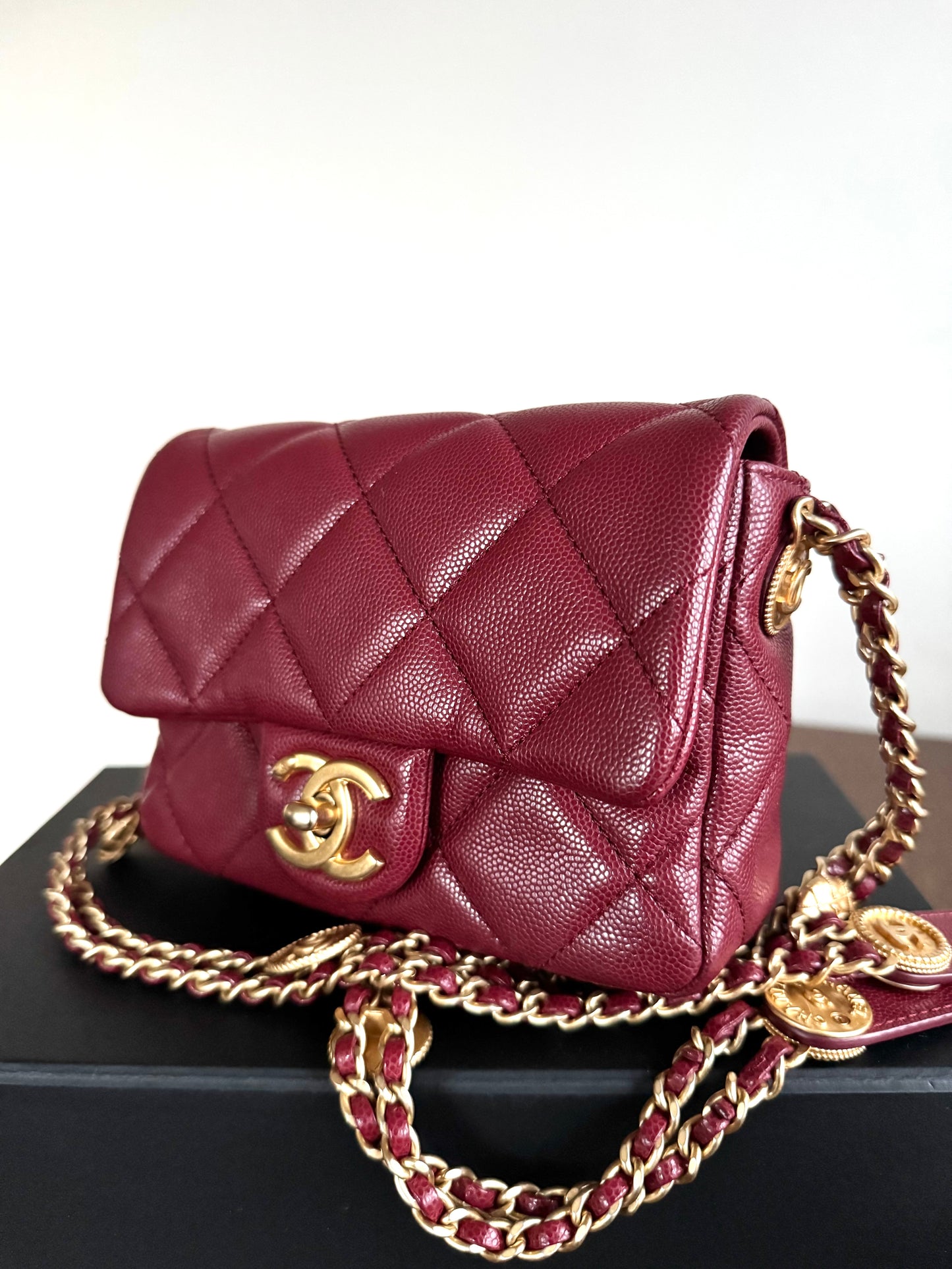 Pre-owned Chanel Twist Your Button Mini Burgundy CaviarFlap Bag