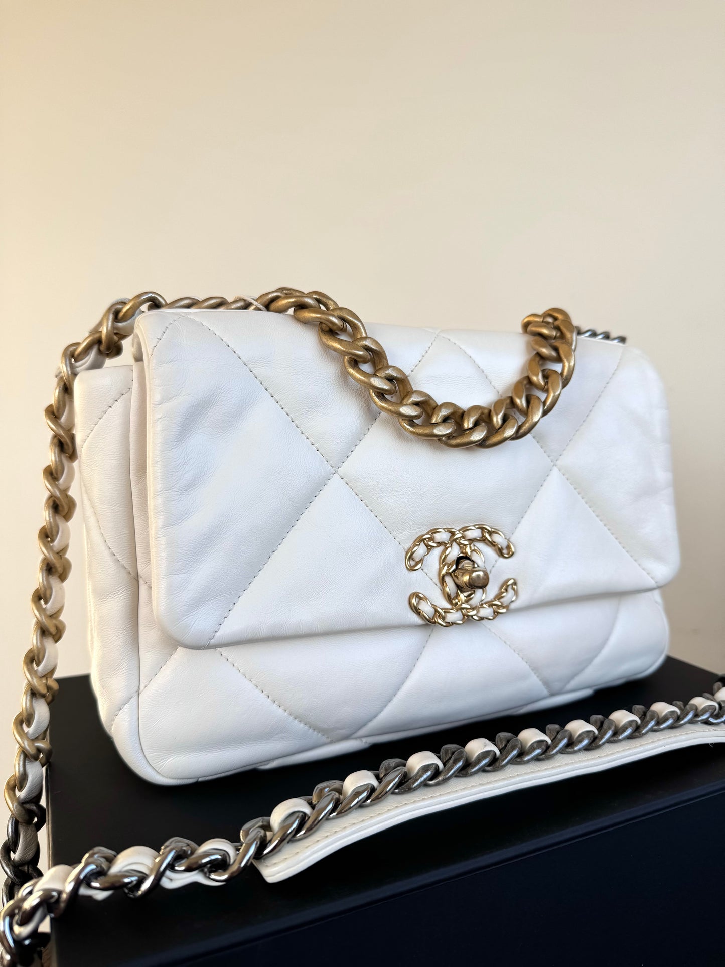 Pre-owned Chanel 19 Small White Lambskin Flap Bag