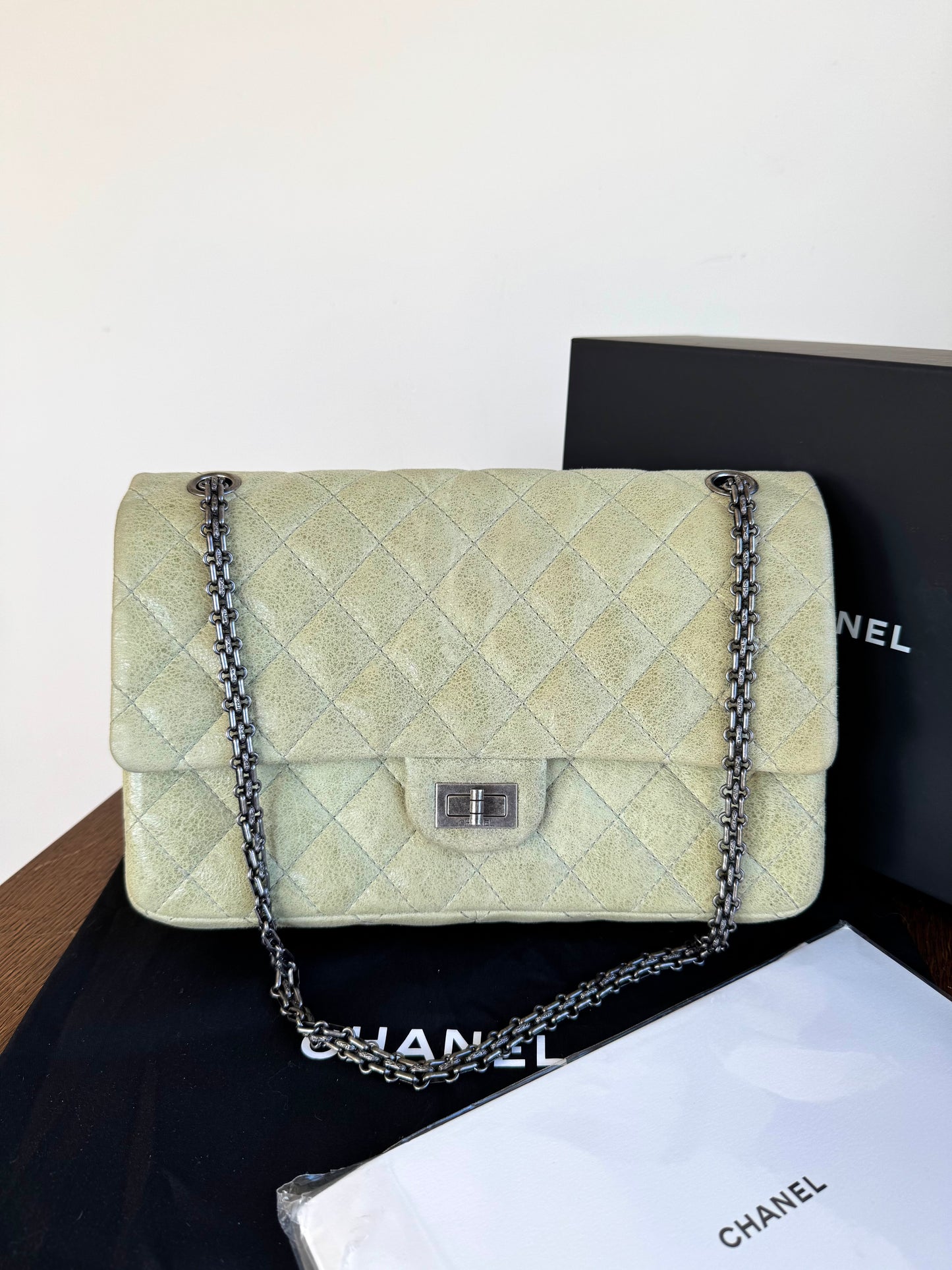 Pre-owned Chanel 2.55 Reissue Large 226 Pistachio Green Nubuck Flap Bag