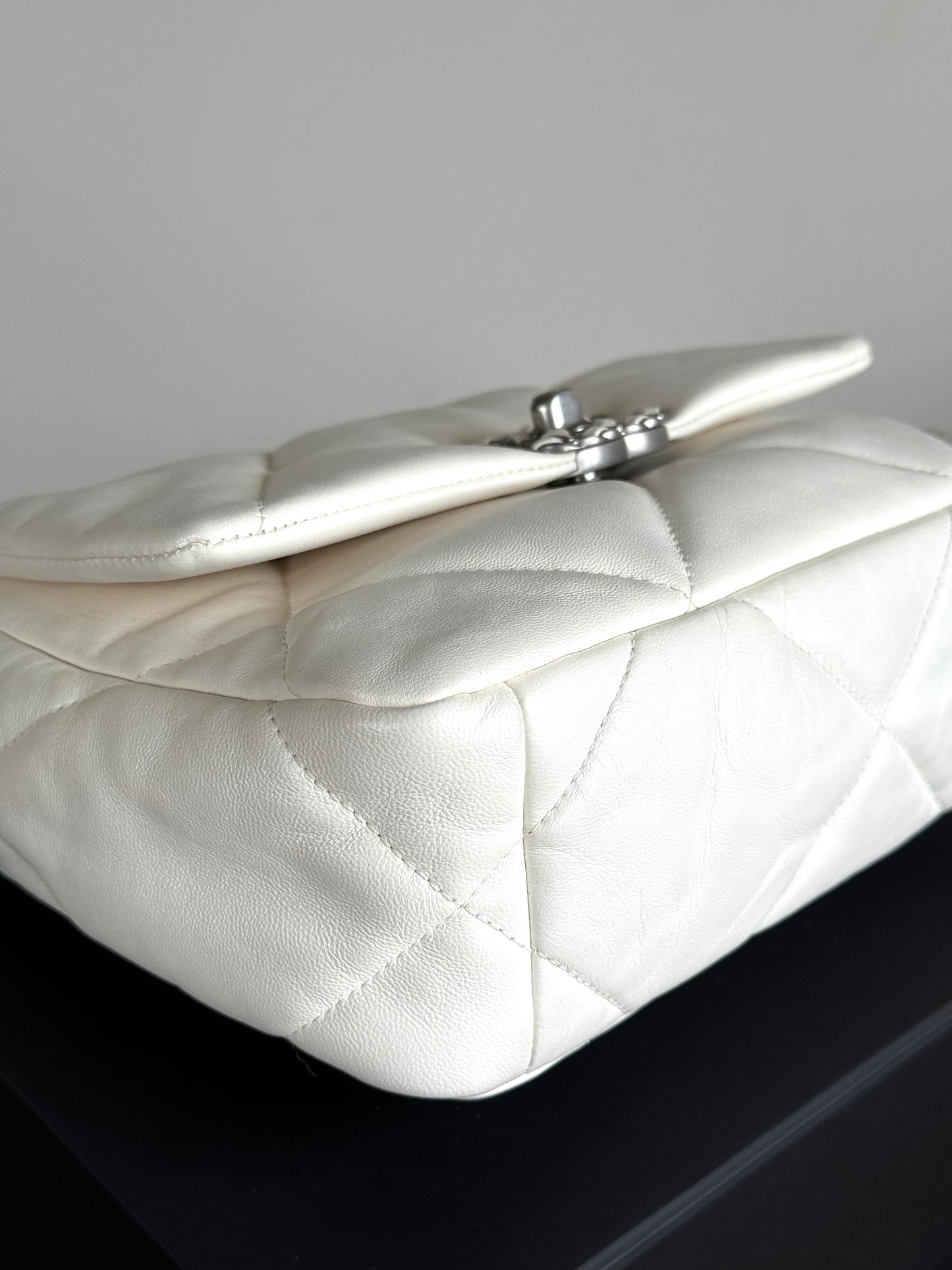 Pre-owned Chanel 19 Small Creamy White Lambskin Flap Bag