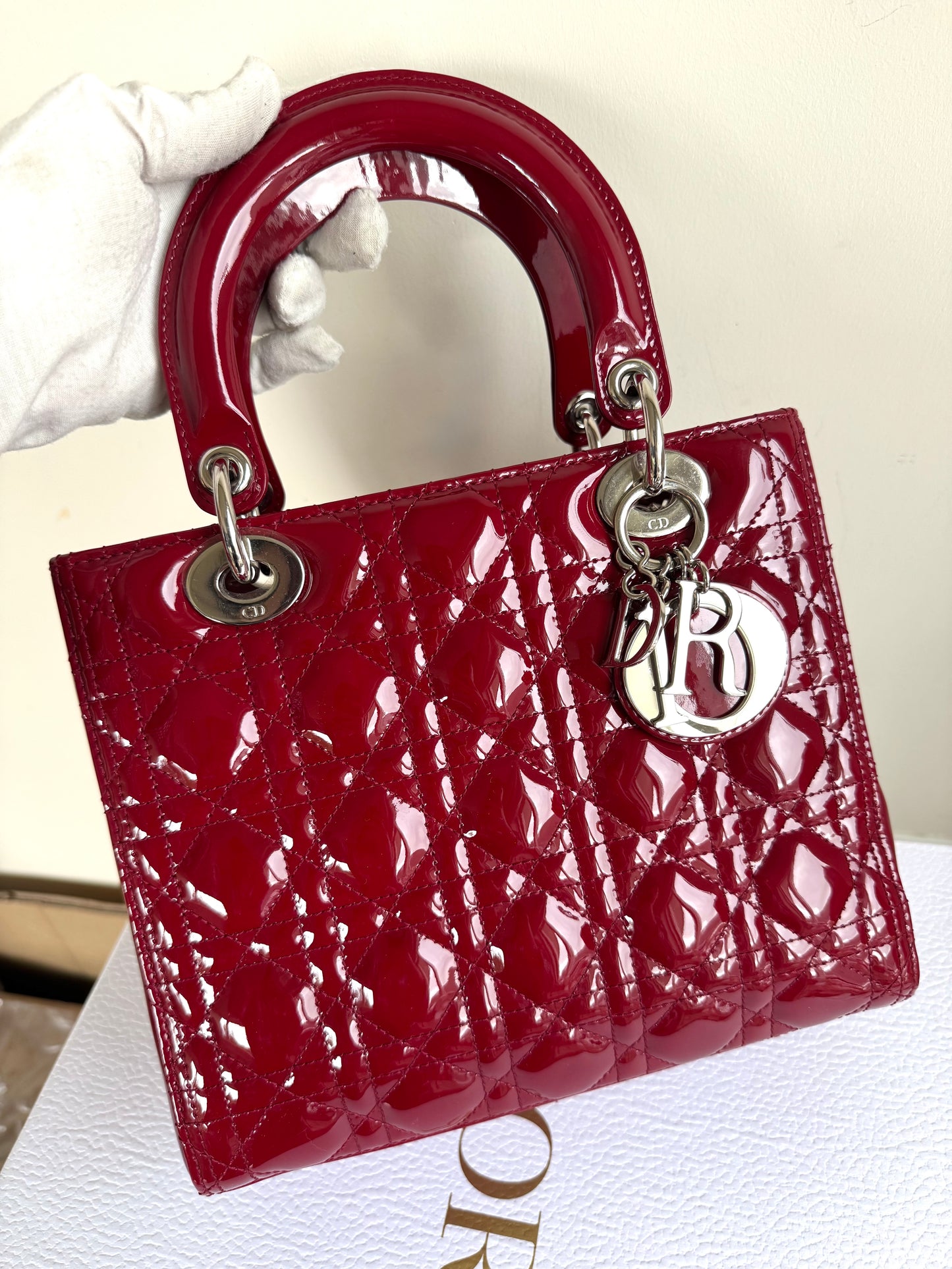 Pre-owned Dior Lady Dior Medium Burgundy Patent Leather Bag