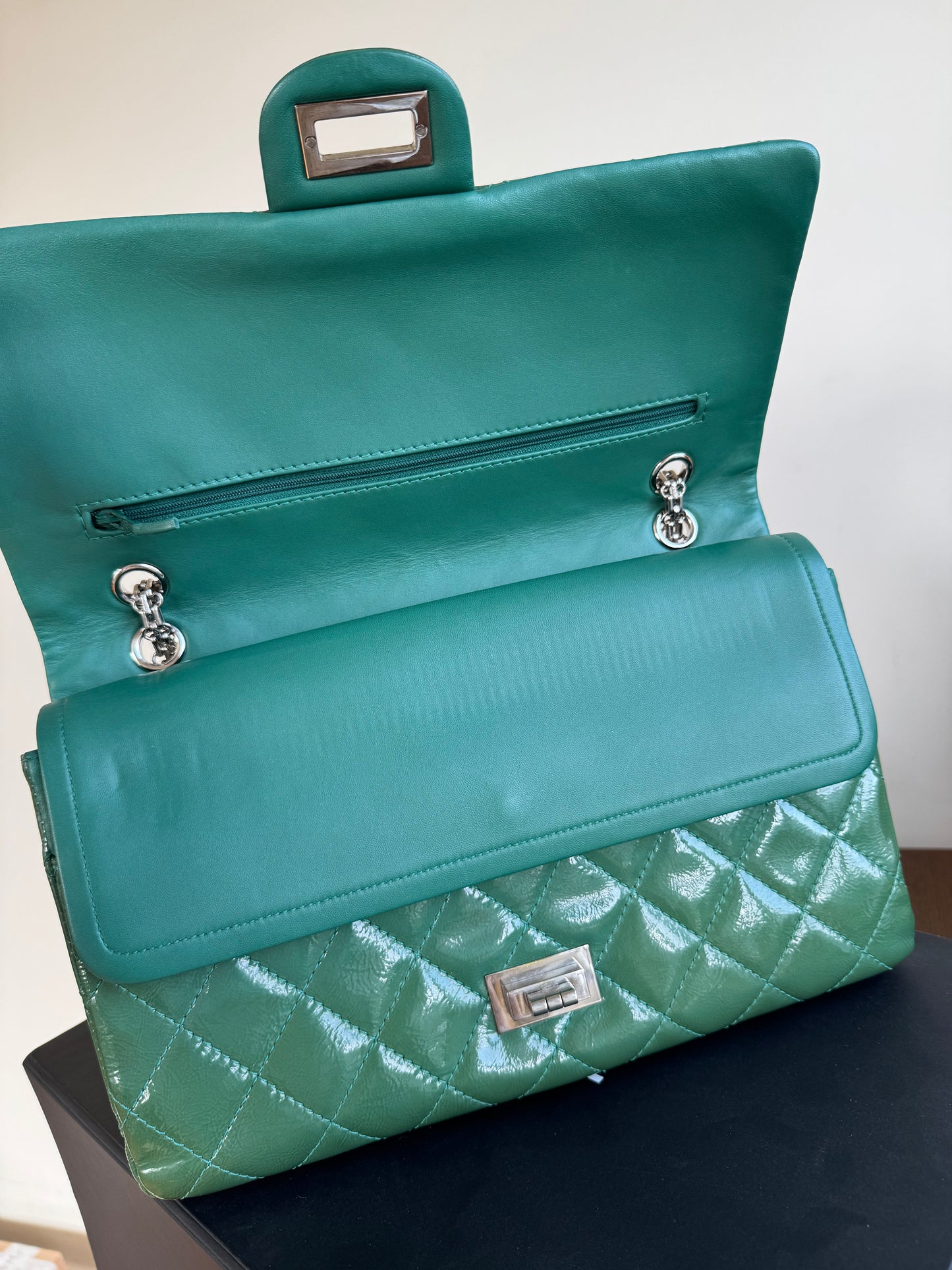 Pre-owned Chanel 2.55 Reissue Maxi 227 Dark Green Patent Leather Flap Bag