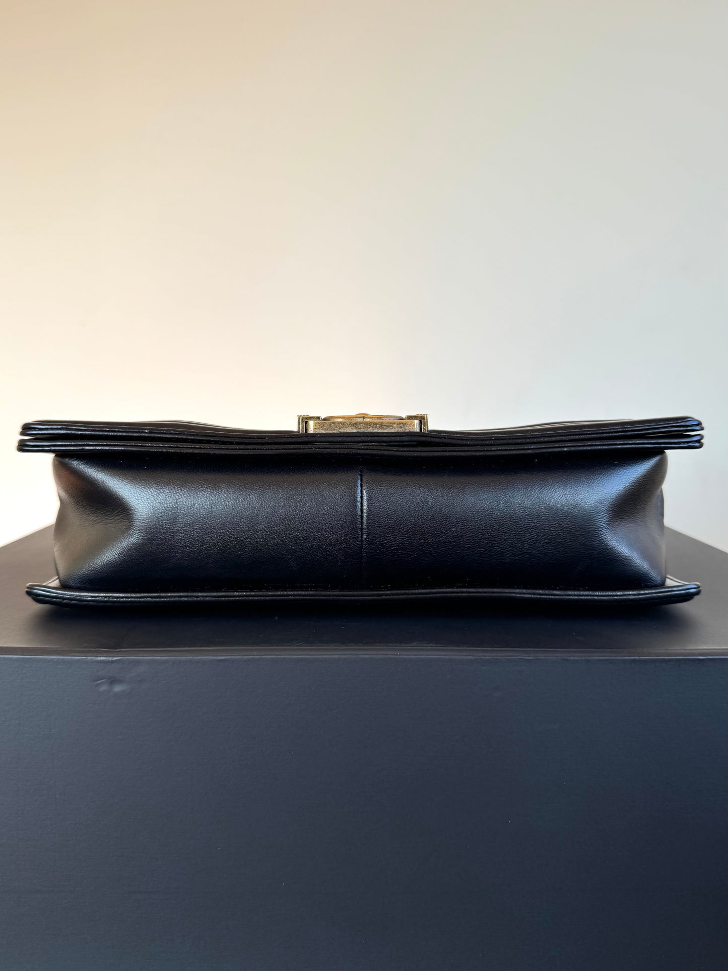 Pre-owned Chanel Boy Large Crest-Embellished Multicolores Bag