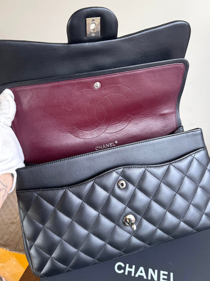 Pre-owned Chanel Timeless Classic Jumbo Black Lambskin Flap Bag