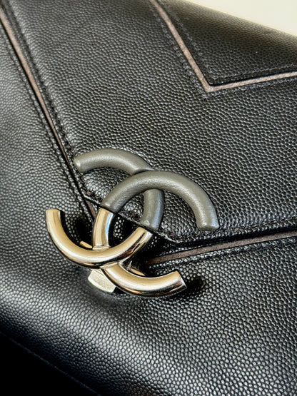 Pre-owned Chanel Marco Chevron Caviar Black Flap Bag