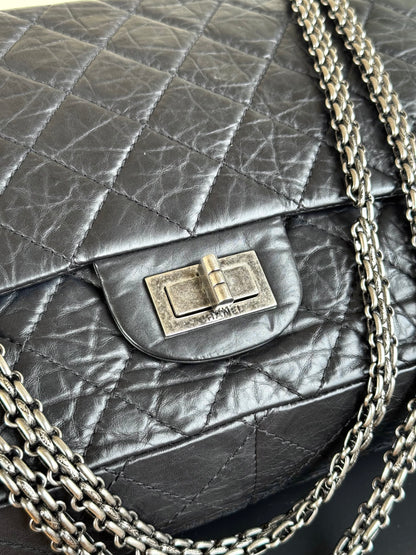 Pre-owned Chanel 2.55 Reissue Maxi 227 Black Calfskin Flap Bag