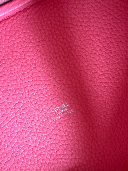 Pre-owned Hermès Picotin 22 Rose Azalee Clemence Handbag