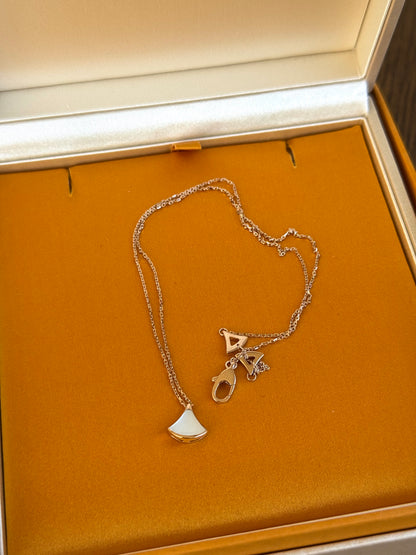 Pre-owned Bvlgari Divas’ Dream Mini Turquoise 18K Pink Gold Nacklace