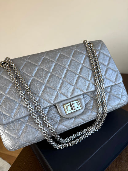 Pre-owned Chanel 2.55 Reissue Maxi 227 Silver Leather Flap Bag