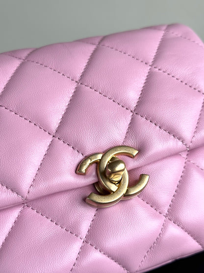 Pre-owned Chanel Matelasse Mini Pink Lambskin Lacquered Chain Flap Bag