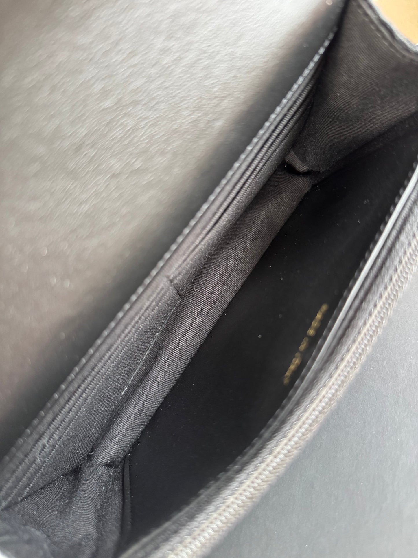 Pre-owned Chanel 19 Wallet On Chain Corduroy Black Bag