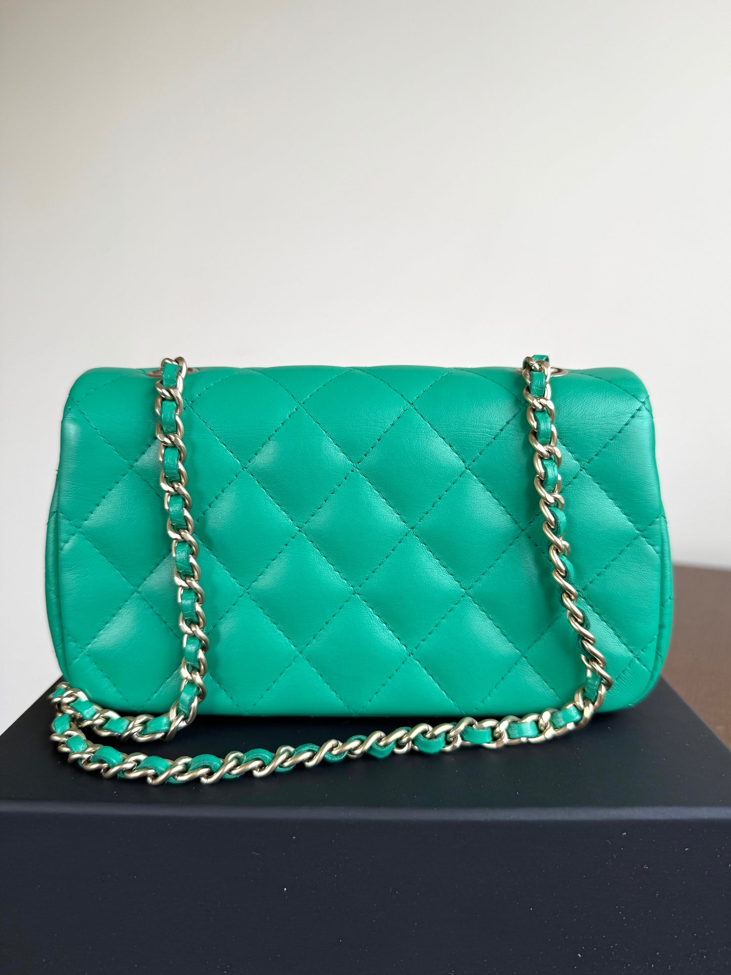 Pre-owned Chanel Timeless Extra Mini Green Leather Flap Bag