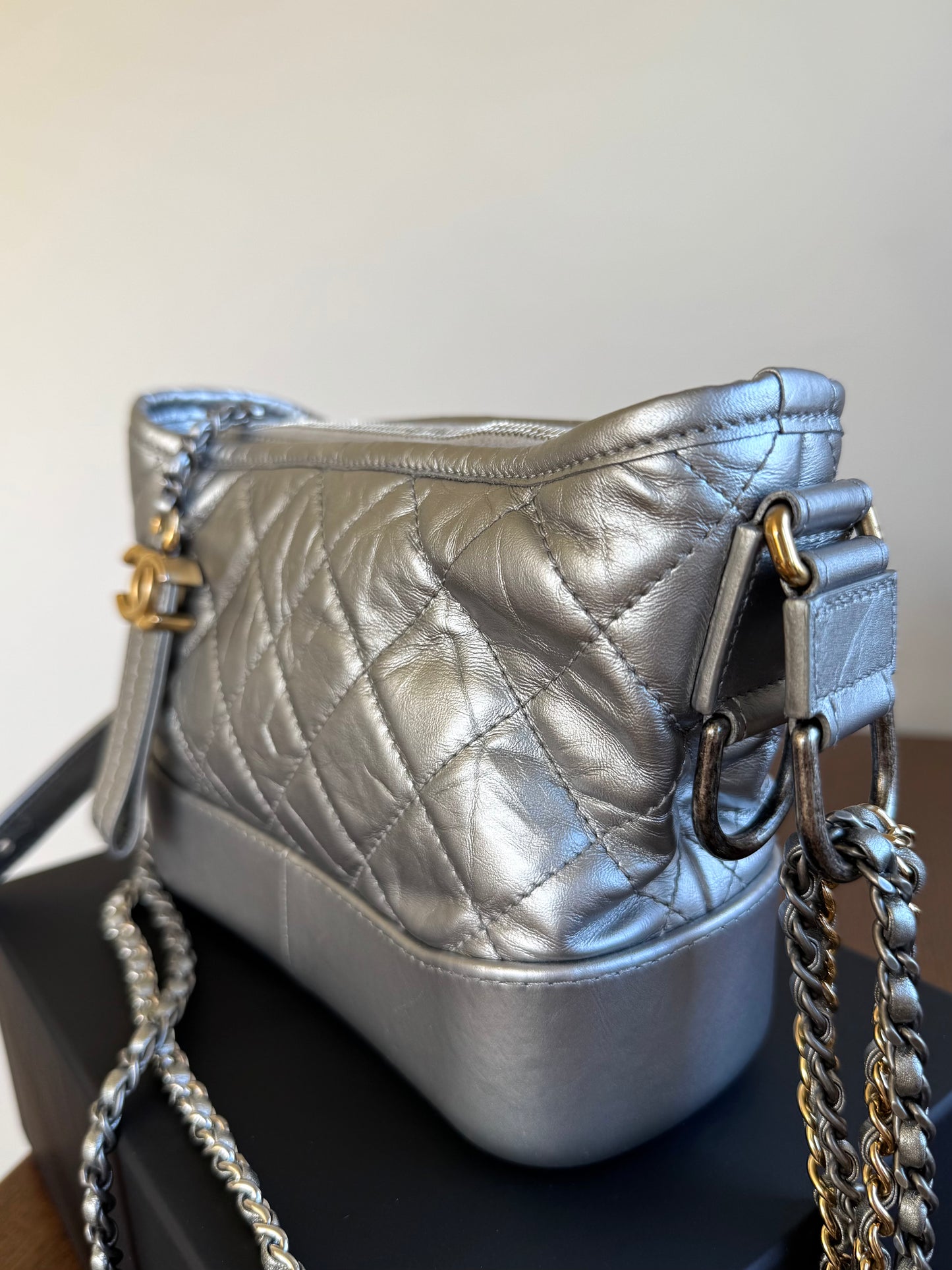 Pre-owned Chanel Gabrielle Small Silver Leather Hobo Bag