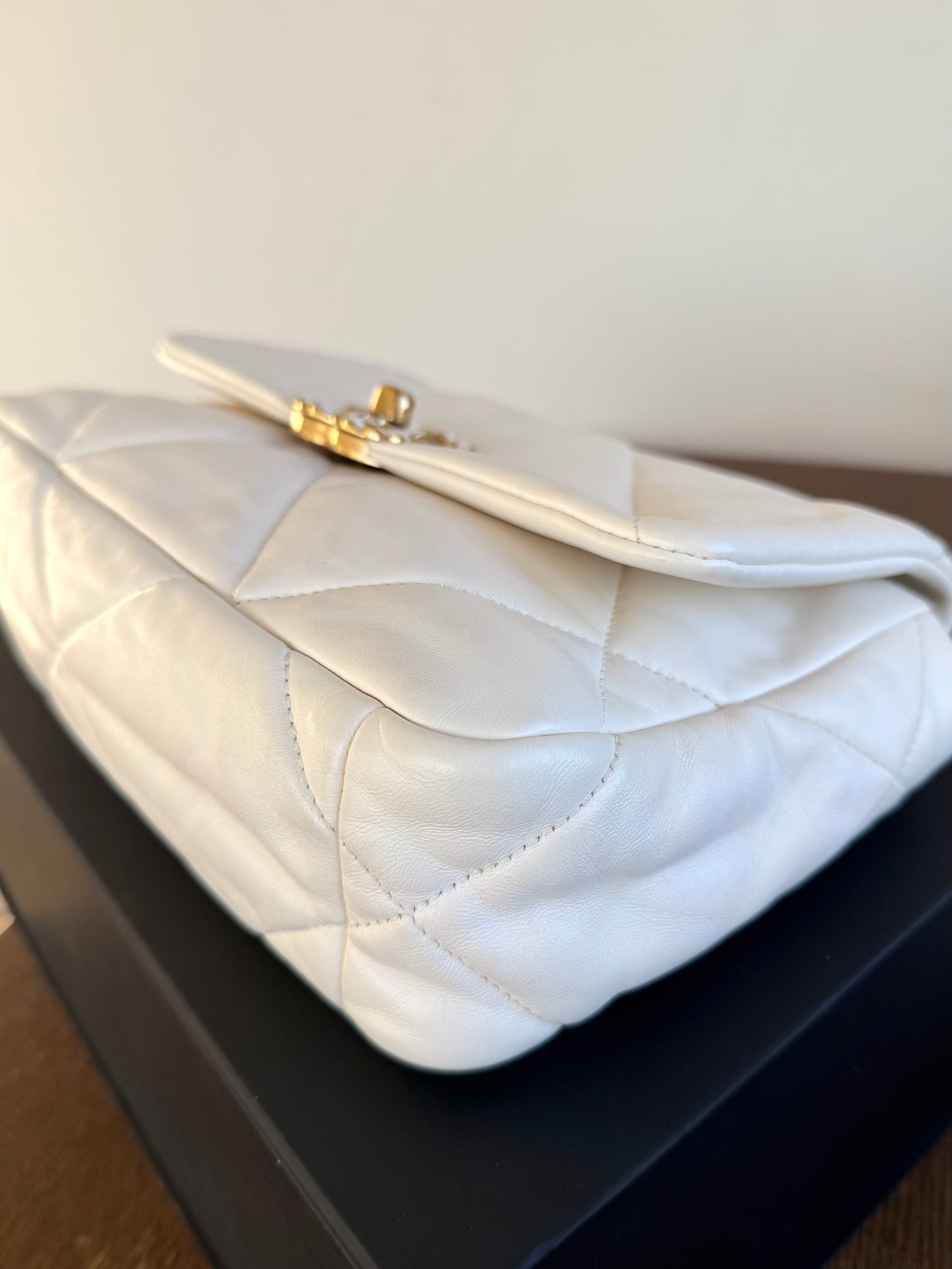 Pre-owned Chanel 19 Small White Lambskin Flap Bag