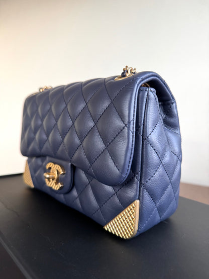 Pre-owned Chanel Rock The Corner Small Navy Leather Flap Bag