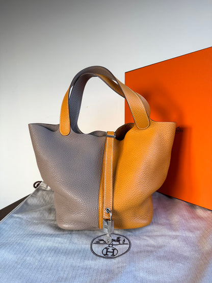 Pre-owned Hermès Picotin 22 Bicolor Clemence Handbag