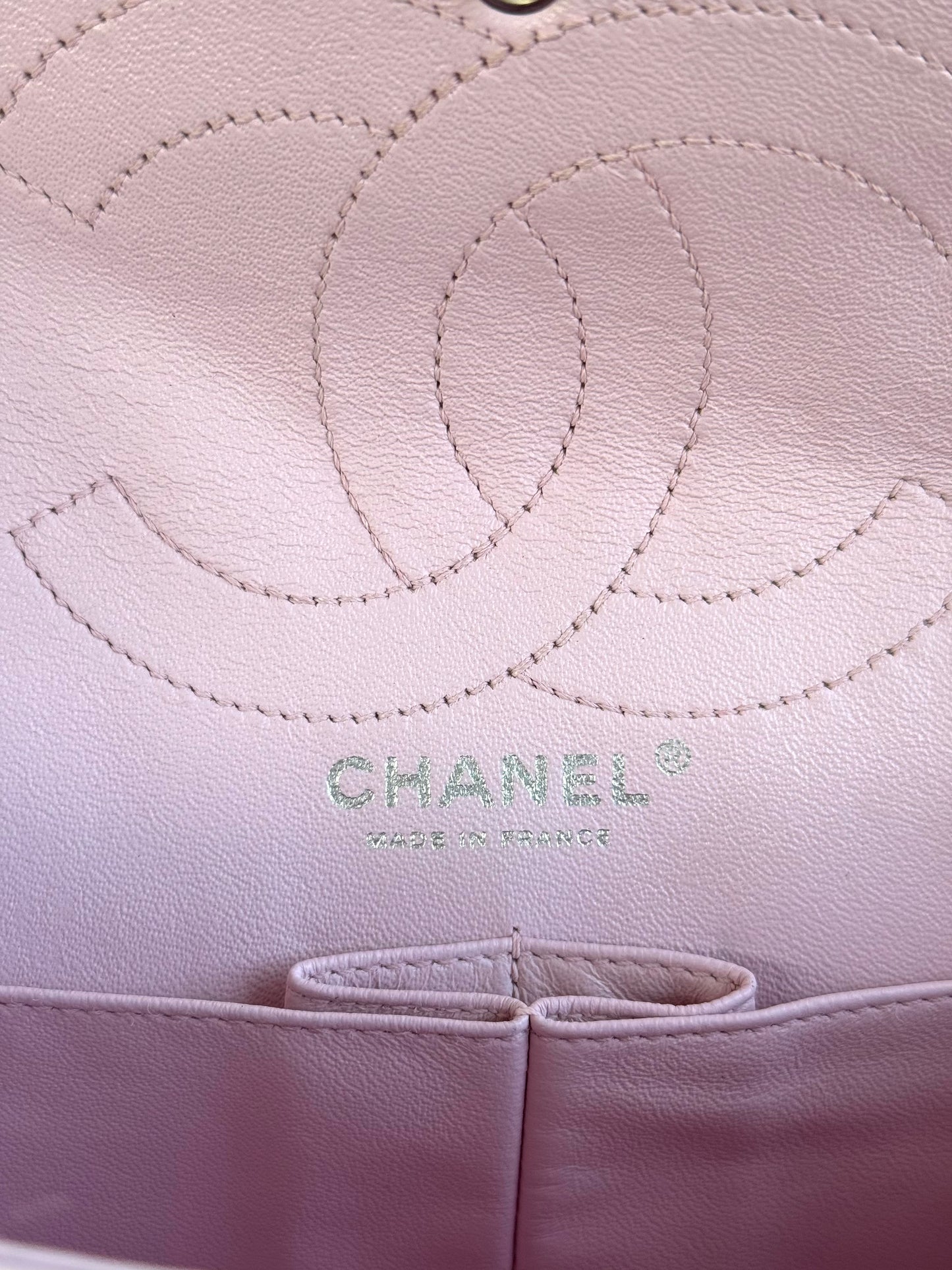Pre-owned Chanel 2.55 Reissue 226 Large Pink Leather Flap Bag