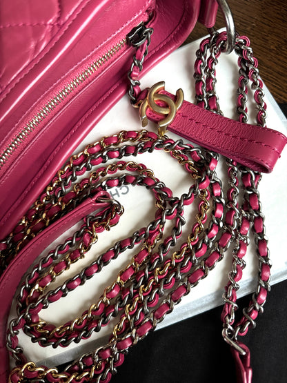 Pre-owned Chanel Gabrielle Small Pink Leather Hobo Bag