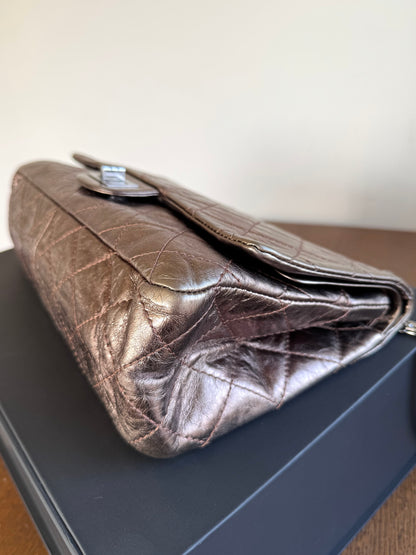 Pre-owned Chanel 2.55 Reissue Maxi 227 Bronze Metallic Calfskin Flap Bag