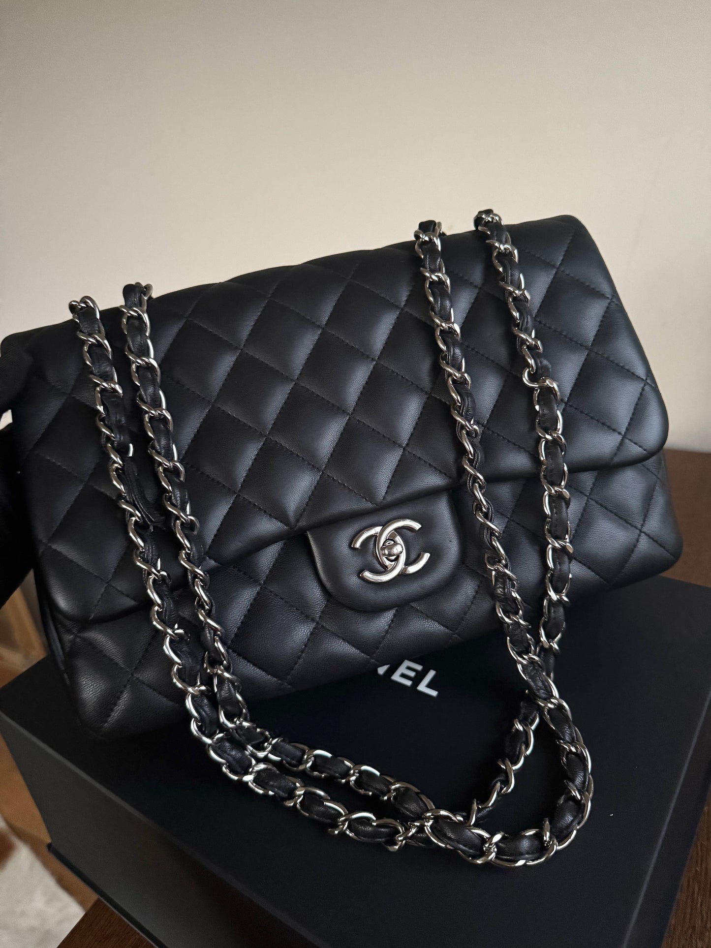 Pre-owned Chanel Timeless Classic Jumbo Black Lambskin Single Flap Bag