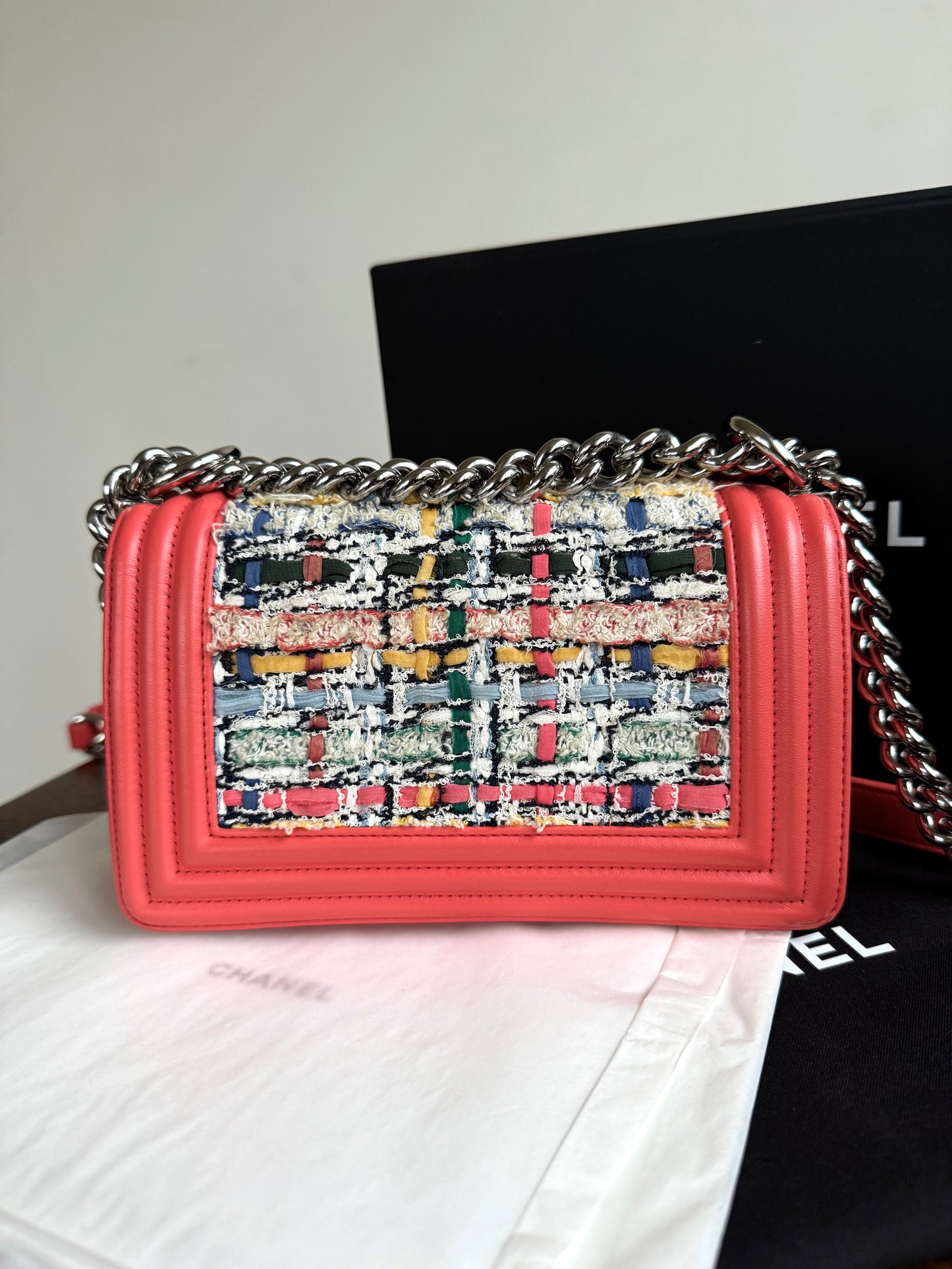Pre-owned Chanel Boy Small Salmon Pink Tweed Leather Bag