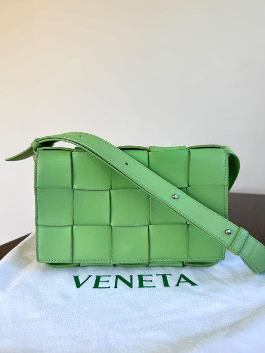 Pre-owned Bottega Veneta Cassette Green Lambskin Flap Bag
