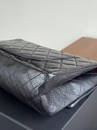 Pre-owned Chanel 2.55 Reissue Large 226 Black Calfskin Flap Bag