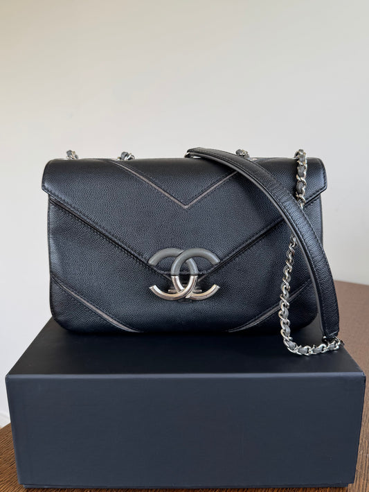 Pre-owned Chanel Marco Chevron Caviar Black Flap Bag
