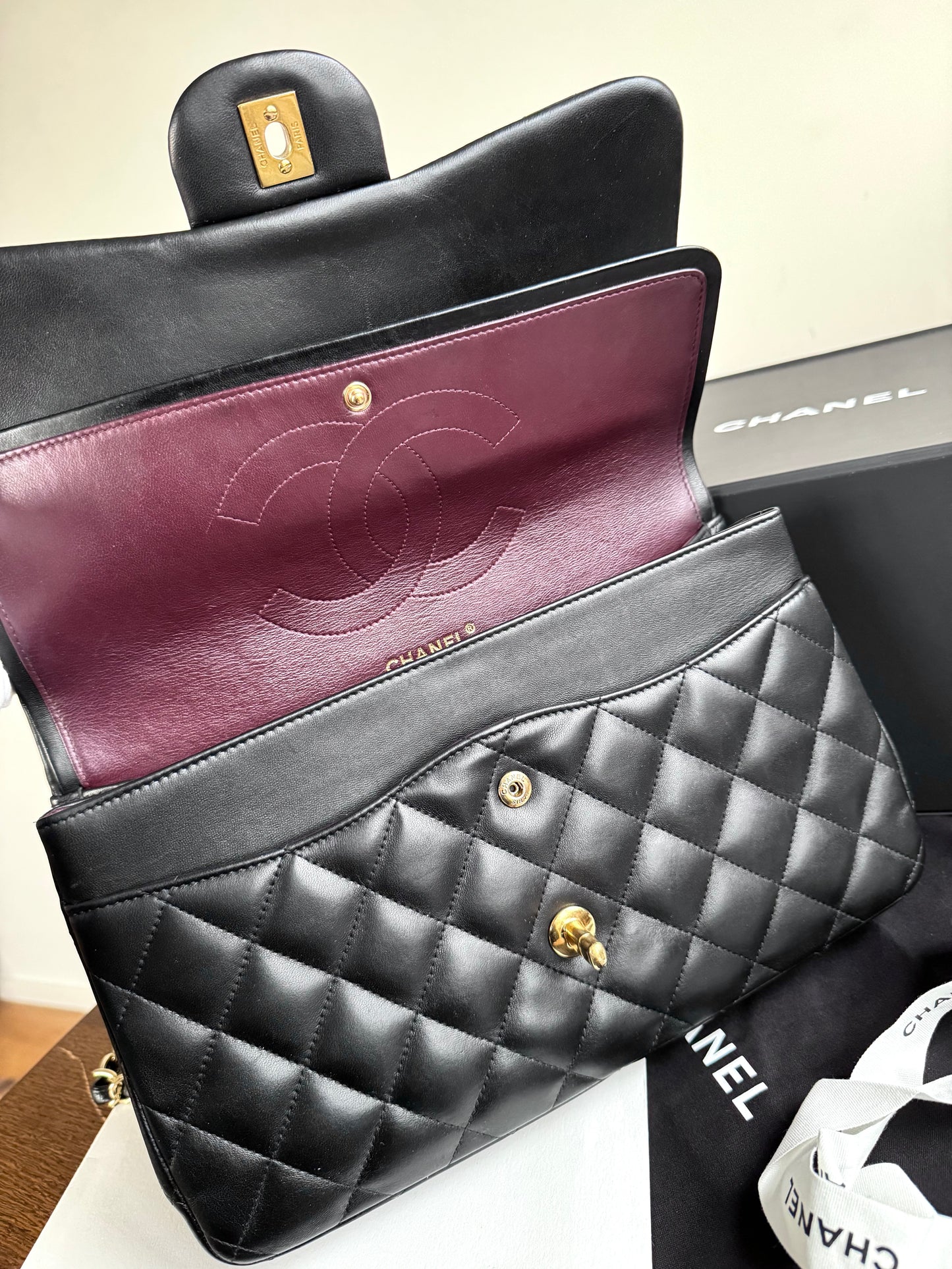 Pre-owned Chanel Timeless Classic Jumbo Black Lambskin Flap Bag