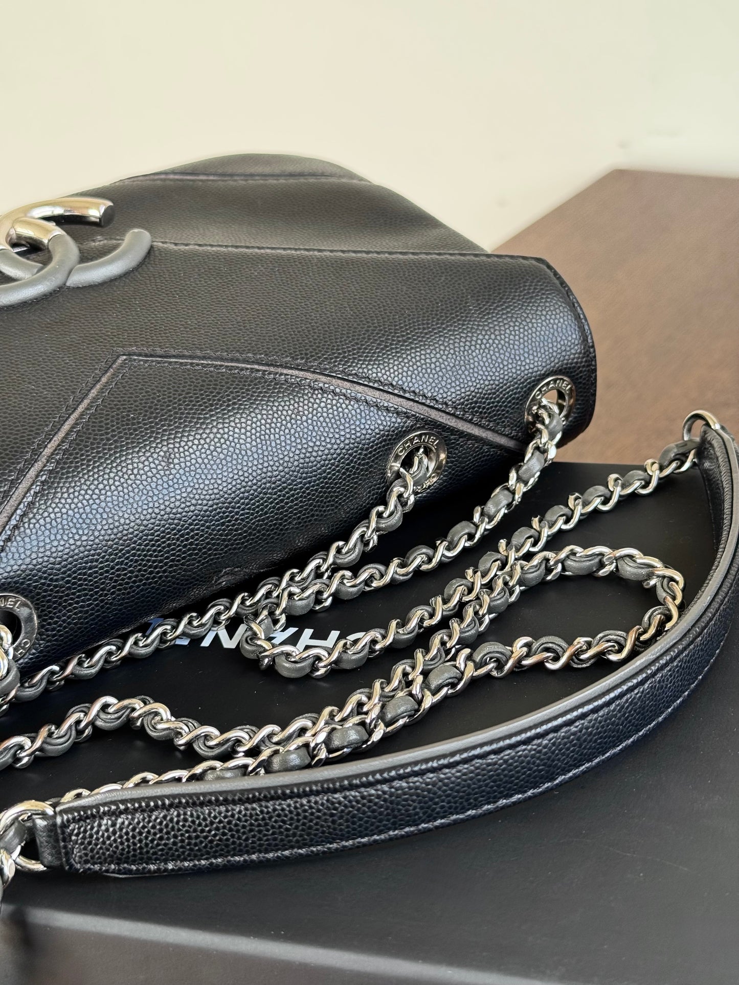 Pre-owned Chanel Marco Chevron Caviar Black Flap Bag