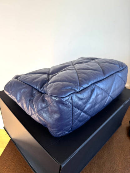 Pre-owned Chanel 19 Maxi Navy Lambskin Flap Bag