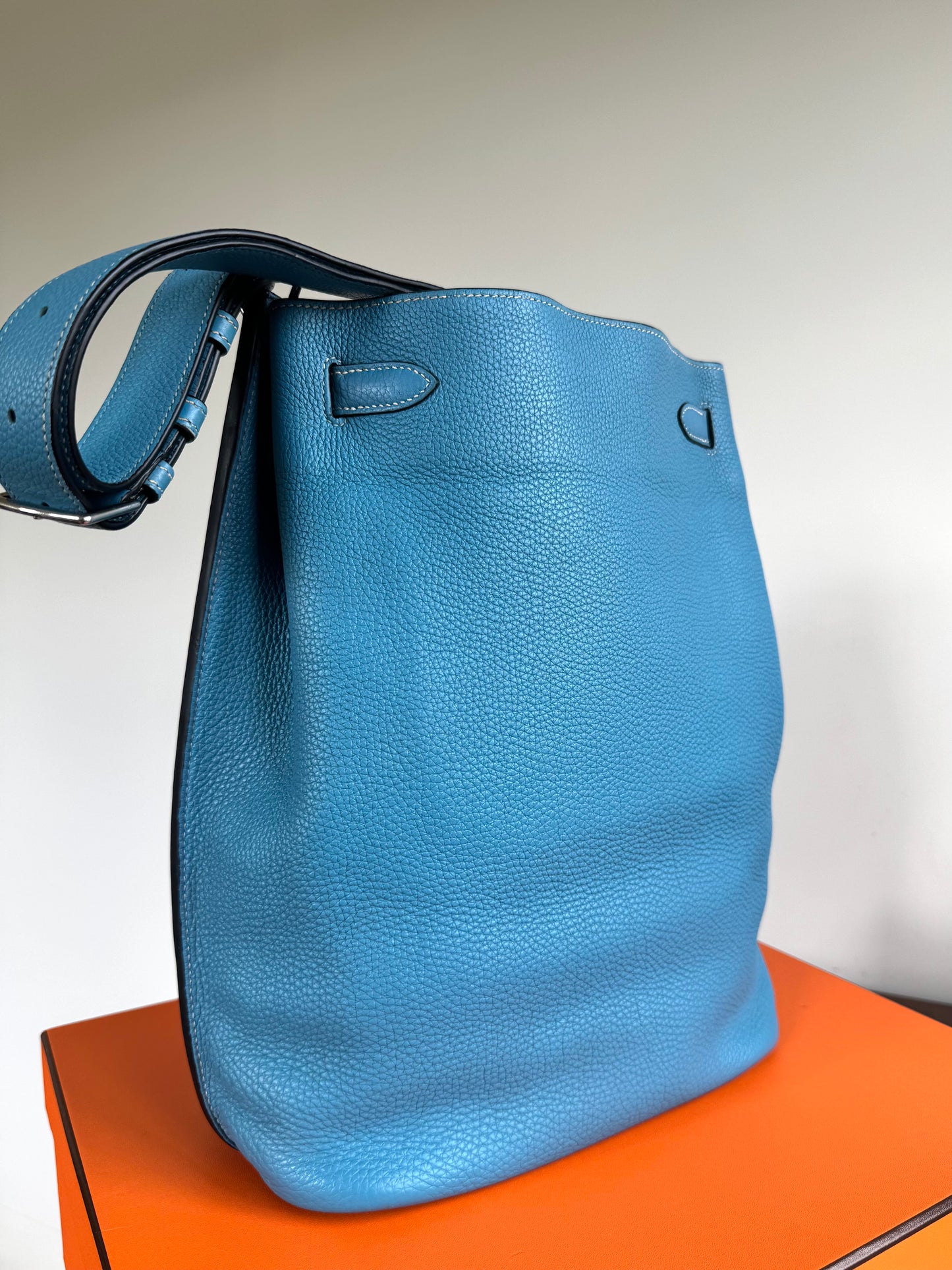 Pre-owned Hermès So Kelly 26 Blue Izmir Togo Shoulder Bag