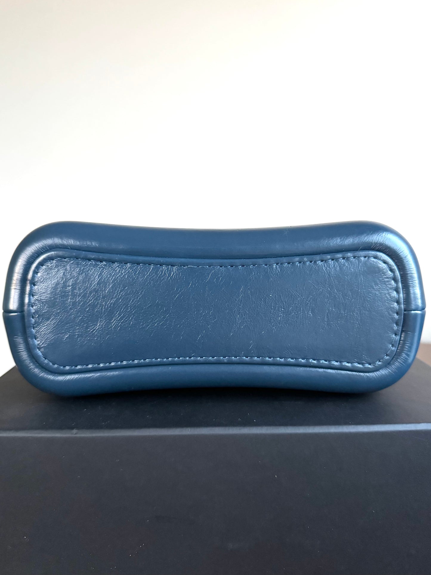 Pre-owned Chanel Gabrielle Small Marine Blue Leather Hobo Bag