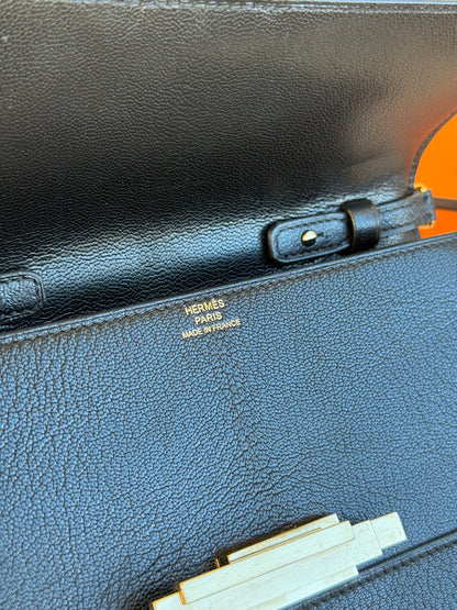 Pre-owned Hermès Cinhetic To Go Black Chèvre Mysore Bag