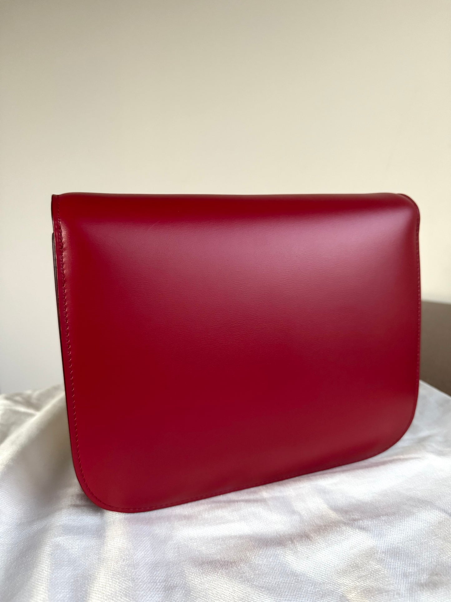 Pre-owned Celine Classic Box Medium Red Leather Bag