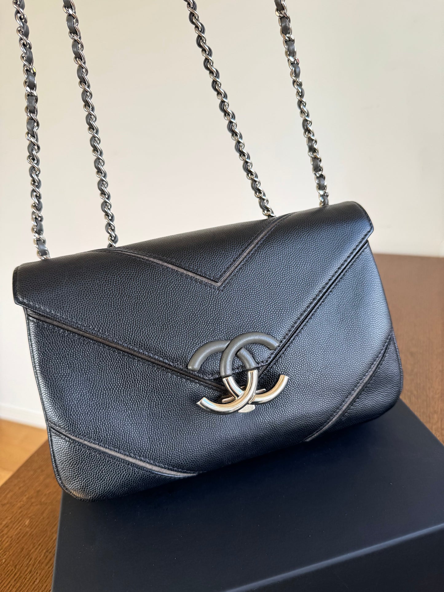 Pre-owned Chanel Marco Chevron Caviar Black Flap Bag