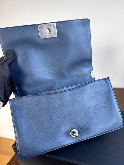 Pre-owned Chanel Boy Medium Blue Denim Tweed Leather Flap Bag