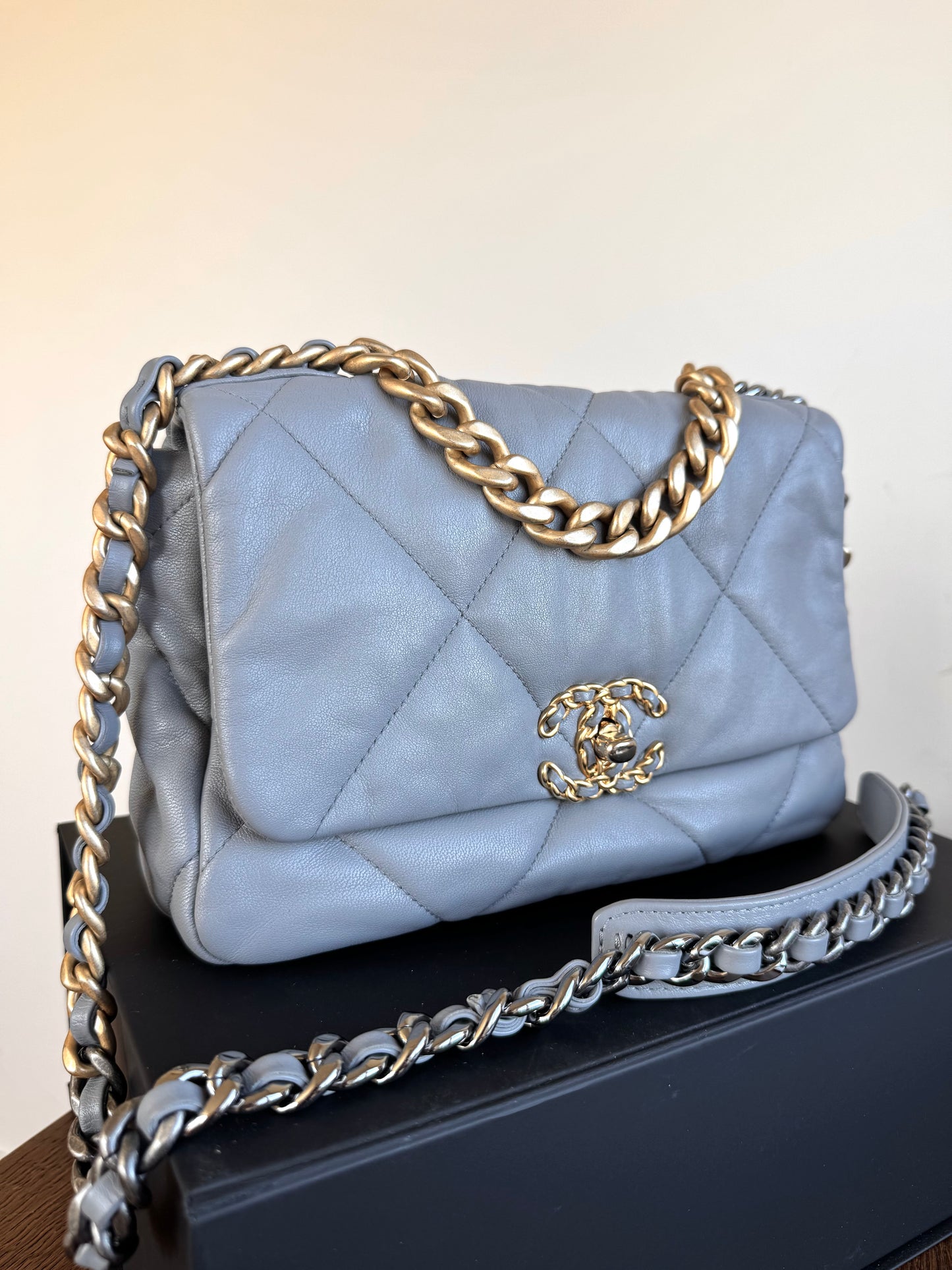 Pre-owned Chanel 19 Small Grey Lambskin Flap Bag