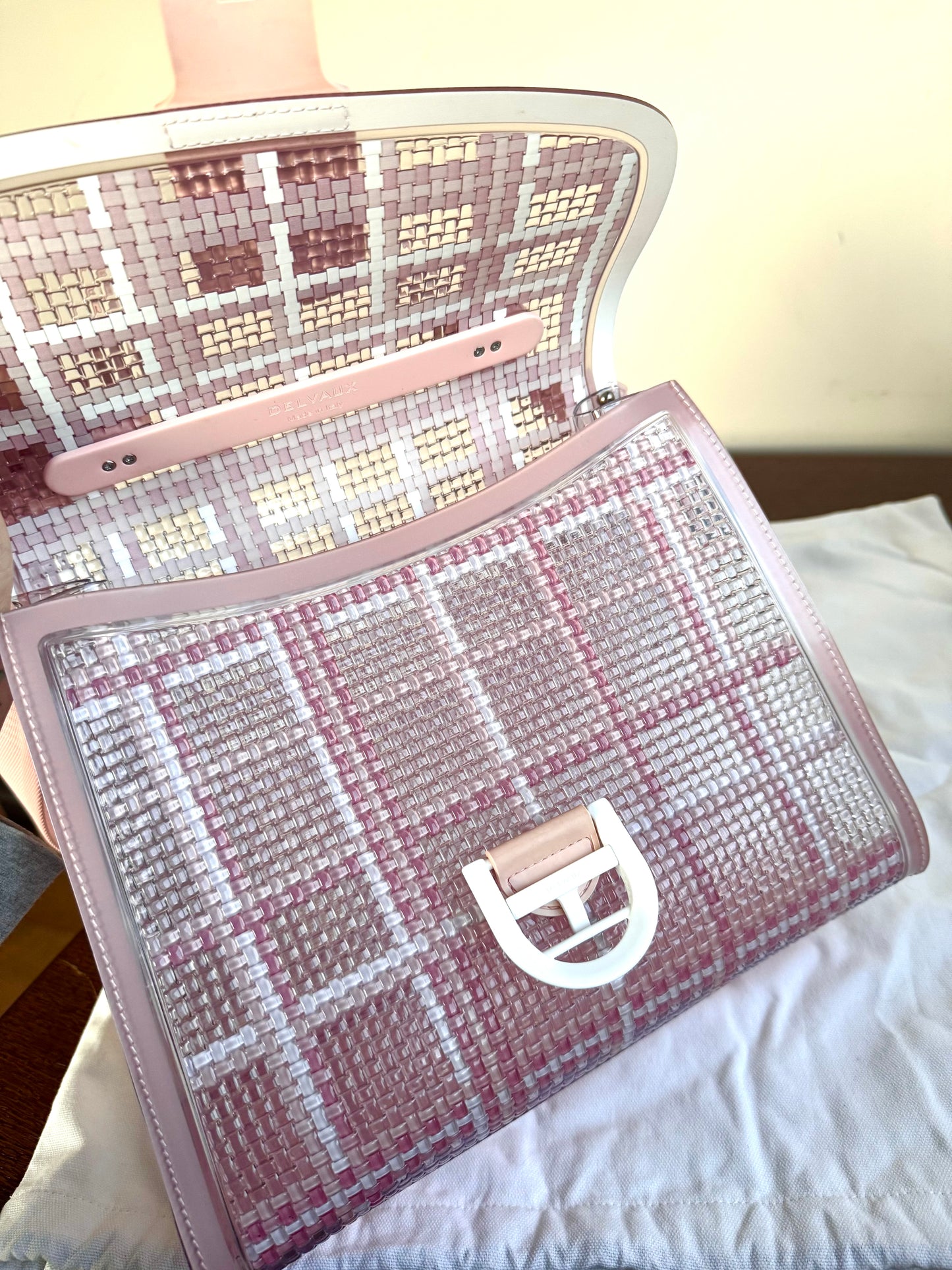 Pre-owned Delvaux Vinyl Gingham The Dreamer Brillant MM Pink Bag