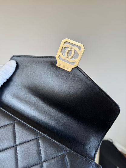 Pre-owned Chanel CC Crystal Geometric Black Lambskin Flap Bag