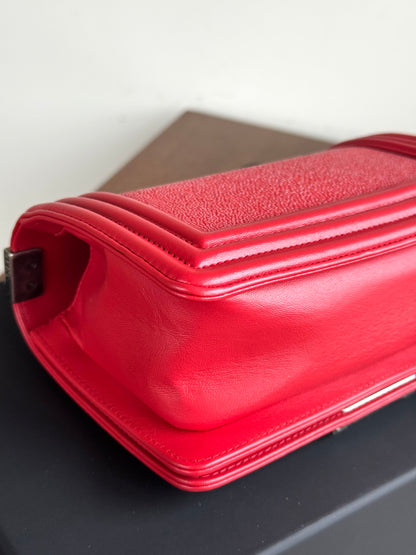 Pre-owned Chanel Boy Small Red Stingray Leather Flap Bag