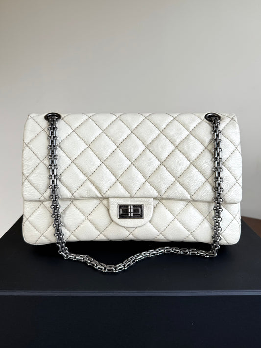 Pre-owned Chanel 2.55 Reissue Large 226 Cream Calfskin Flap Bag
