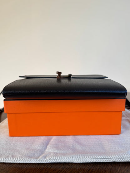 Pre-owned Hermès Cinhetic To Go Black Chèvre Mysore Bag