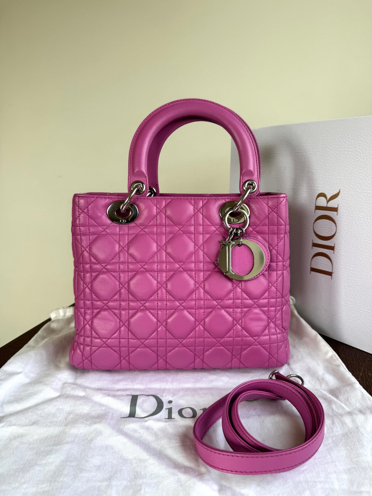 Pre-owned Dior Lady Dior Medium Pink Lambskin Bag