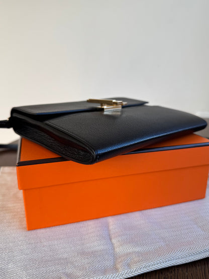 Pre-owned Hermès Cinhetic To Go Black Chèvre Mysore Bag
