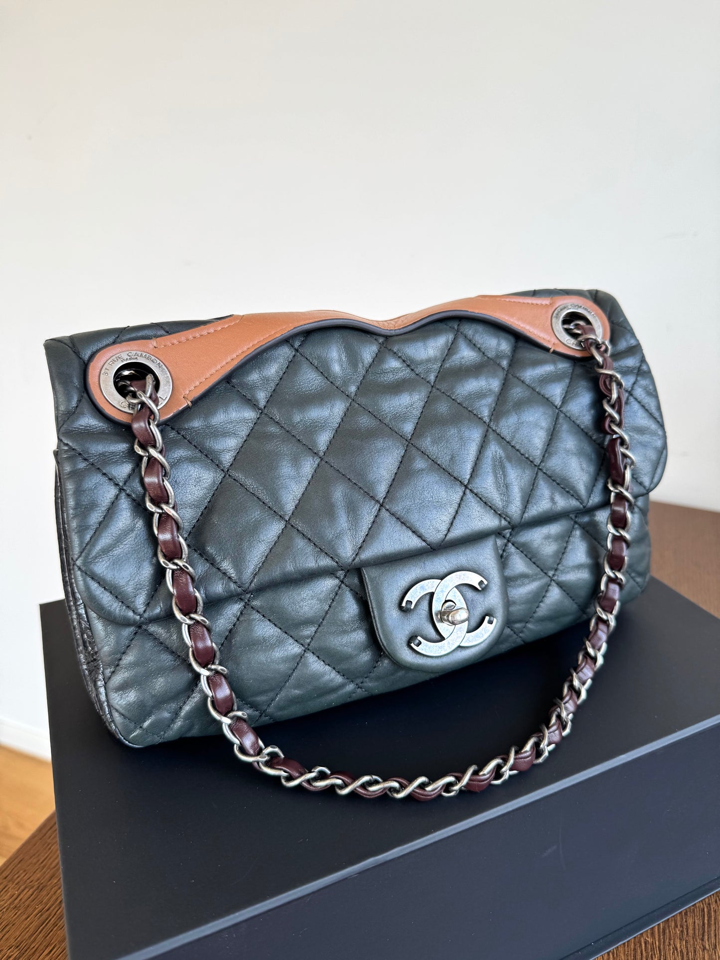 Pre-owned Chanel In The Mix Medium Dark Green Iridescent Leather Flap Bag